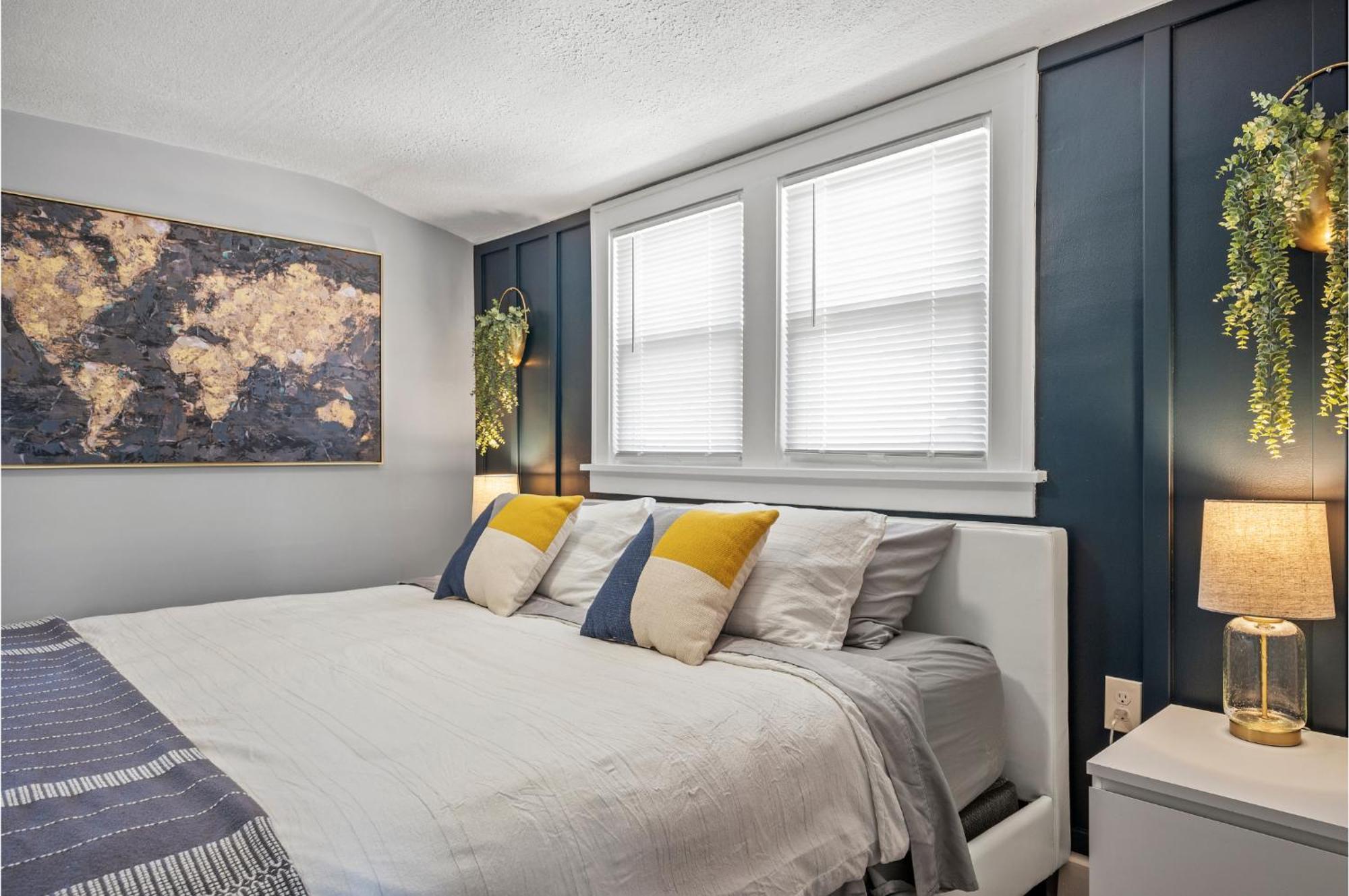 Amazing Parma Home King Bed Full Office Room Bagian luar foto